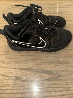Nike Black Kids Sneakers with White Swoosh